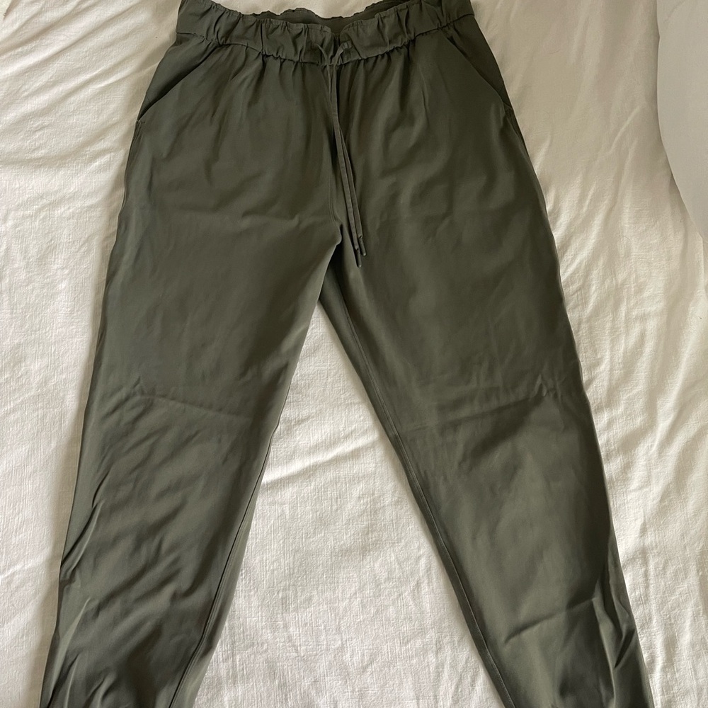 Lululemon Stretch High Rise Joggers